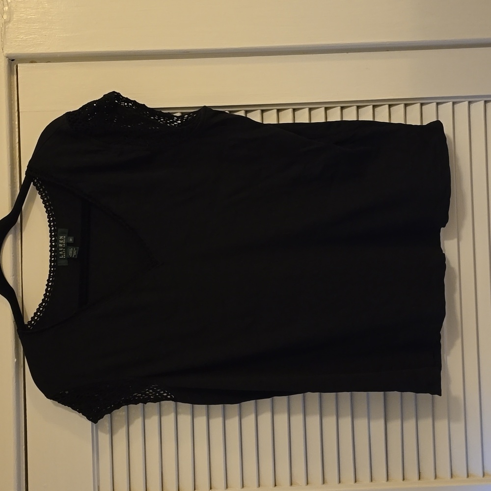 EUC - HP💫Ralph Lauren Women's Sleeveless Black Top in 2X with Crochet Detail - Picture 4 of 12